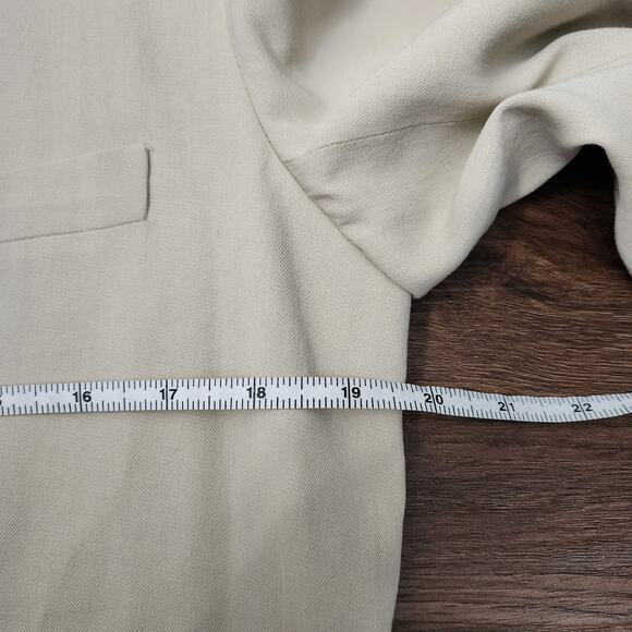 VINCE Blazer 2 Tan Office Classic Business Career Preppy Work Quiet Luxury - Picture 8 of 9